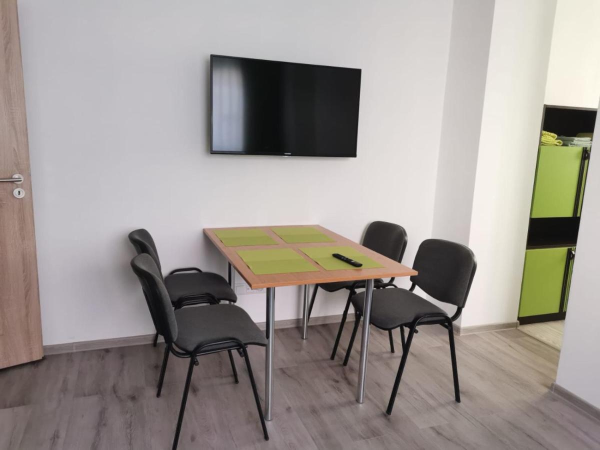 Comenius Apartments - Apartmany Na Rohu Svidnik Luaran gambar