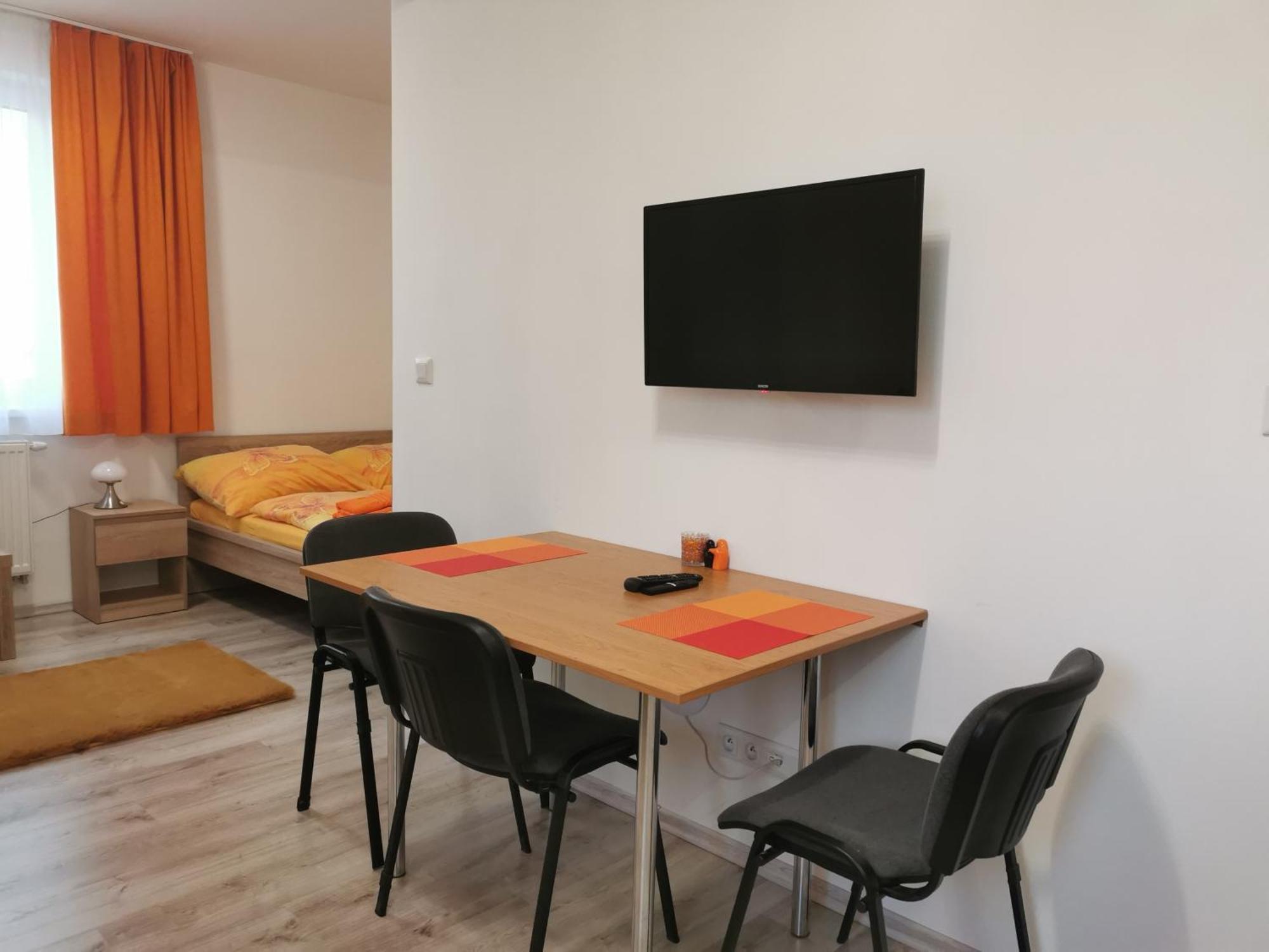 Comenius Apartments - Apartmany Na Rohu Svidnik Bilik gambar